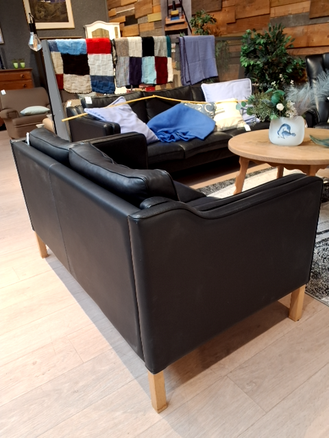 To personers lædersofa